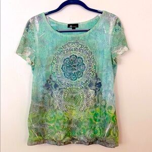 AB Studio Green and Gray Lace Mandala Short Sleeve Top